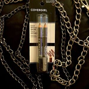 💕CoverGirl -Dark Brown Brow & Eye Makers